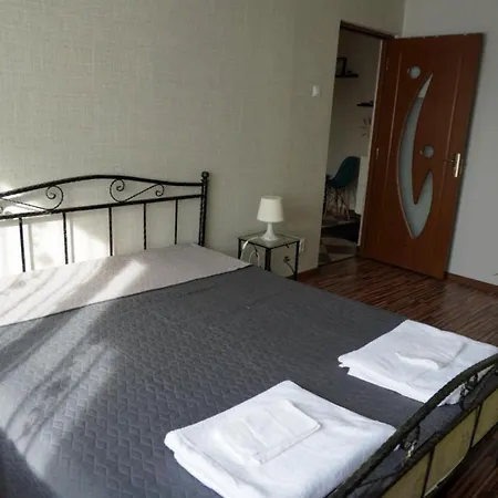 Apartman Str Primaverii Cu 2 - Manastur Kolozsvár